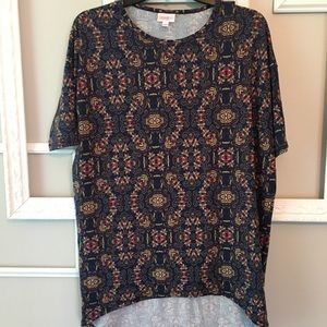 Lularoe XXS Irma shirt